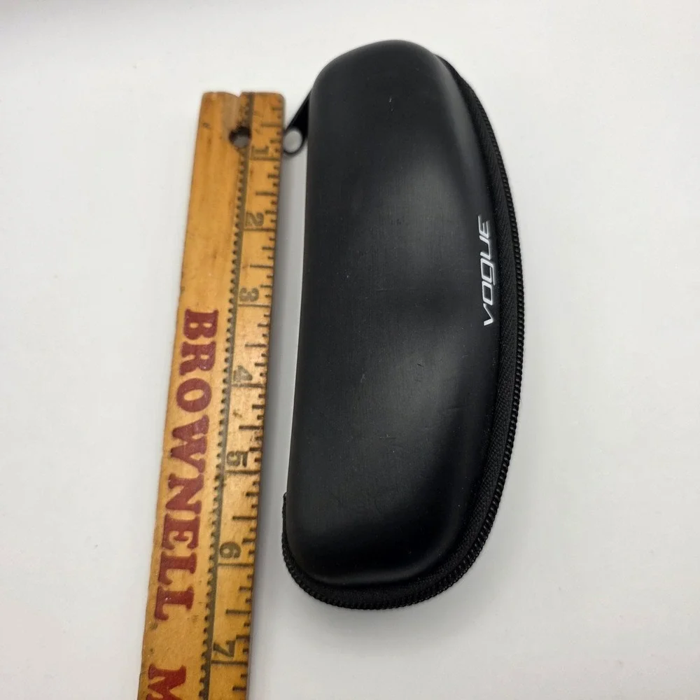 Vogue Eyewear Black Hard Shell Zippered Sunglasses Case Gray Felt Lining‎